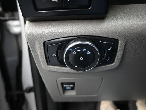 Used 2019 Ford F150 XL w/ XL Power Equipment Group image 19