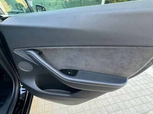 Used 2025 Tesla Model Y Long Range RWD image 23