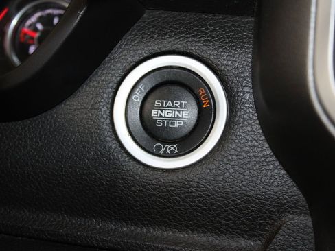 Used 2022 RAM 3500 Big Horn image 41