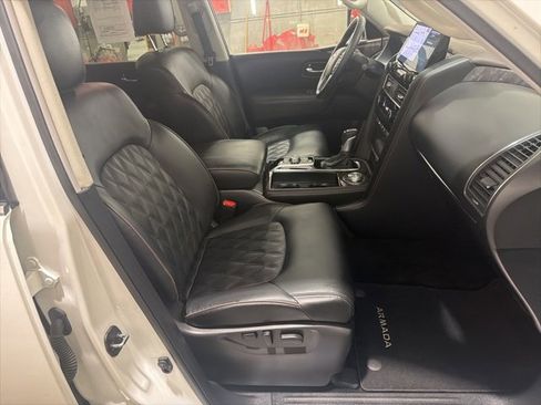 Used 2024 Nissan Armada Platinum w/ Captain's Chairs Package image 16