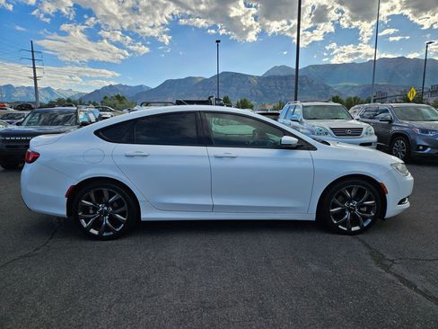 Used 2015 Chrysler 200 S w/ Navigation & Sound Group I AWD/4WD image 2