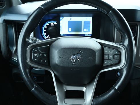 Used 2022 Ford Bronco Outer Banks w/ Sasquatch Package image 19