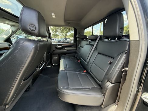 Used 2024 GMC Sierra 2500 Denali AWD/4WD image 30