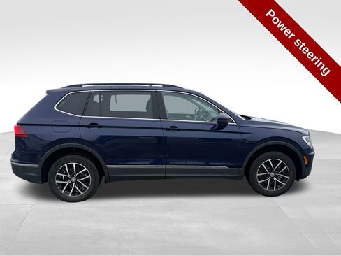 Used 2021 Volkswagen Tiguan SE image 7