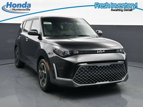 Used 2024 Kia Soul EX FWD image 1