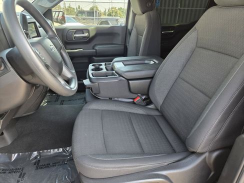 Used 2025 Chevrolet Silverado 1500 Custom Trail Boss AWD/4WD image 19