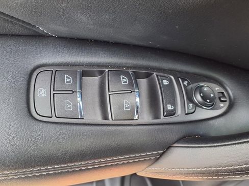 Used 2021 INFINITI QX80 Luxe w/ All-Season Package image 13