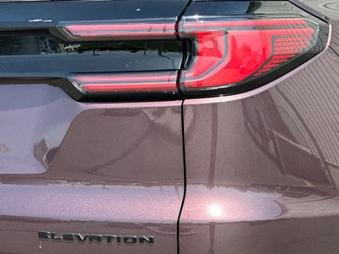 New 2025 GMC Acadia Elevation w/ Elevation Premium Package image 7