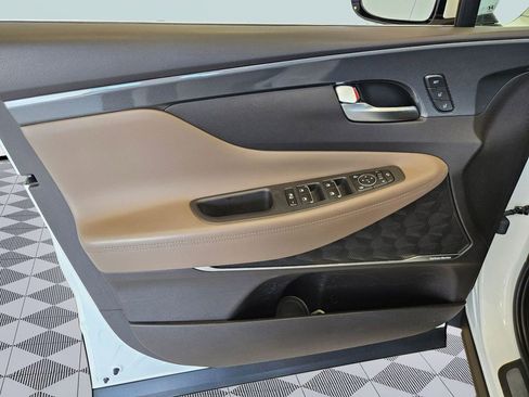 Used 2023 Hyundai Santa Fe Limited image 10