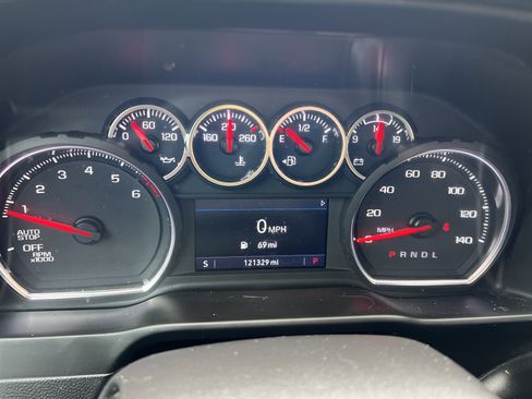 Used 2021 Chevrolet Silverado 1500 LT w/ Texas Edition Plus RWD image 19