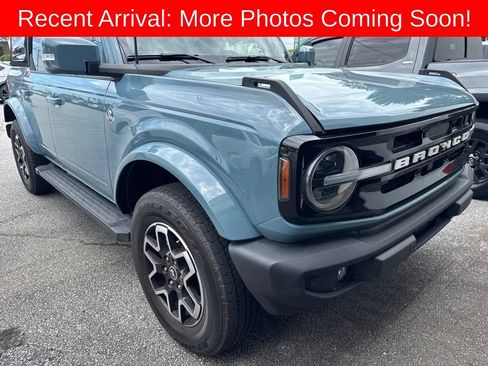 Used 2022 Ford Bronco Outer Banks AWD/4WD image 1