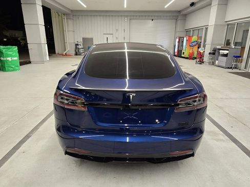 Used 2021 Tesla Model S Plaid image 5