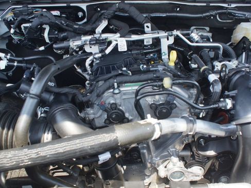 Used 2025 Ford Ranger Lariat w/ Advanced Towing Package AWD/4WD image 29