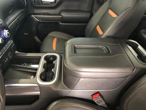 Used 2020 GMC Sierra 1500 AT4 w/ AT4 Premium Package image 7