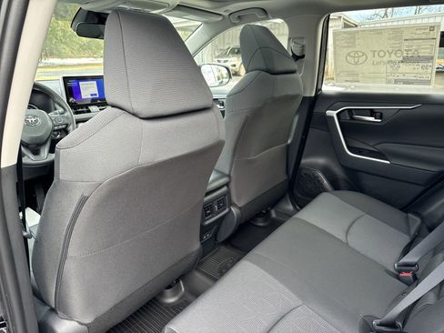 New 2025 Toyota RAV4 XLE w/ Convenience Package AWD/4WD image 26