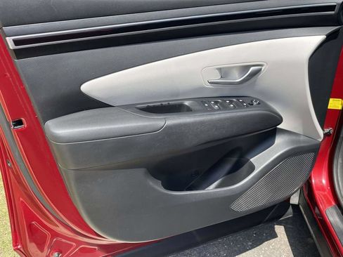 Used 2024 Hyundai Tucson SE FWD image 13