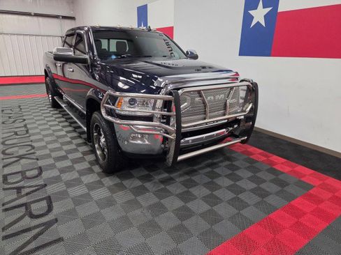 Used 2017 RAM 3500 Laramie Longhorn image 16