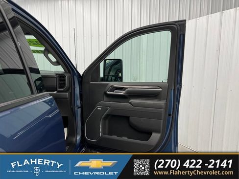 Used 2025 Chevrolet Silverado 2500 LTZ w/ Trail Boss Package AWD/4WD image 14