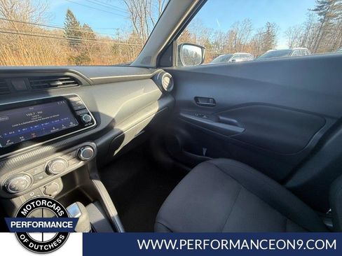 Used 2023 Nissan Kicks S image 16