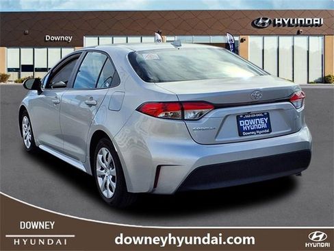 Used 2024 Toyota Corolla LE image 6