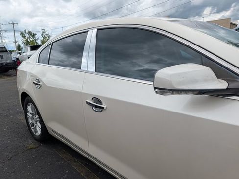 Used 2013 Buick LaCrosse Leather FWD image 4