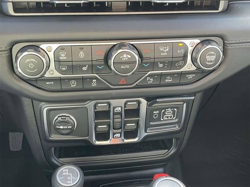 New 2026 Jeep Wrangler Unlimited Sahara image 20