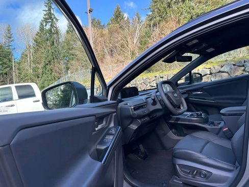 New 2026 Subaru Solterra Premium image 18