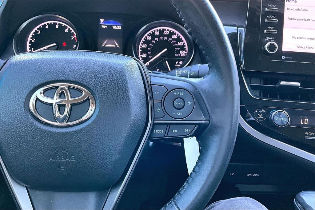 Used 2022 Toyota Camry SE w/ Carpet Mat Package (TMS) FWD image 7