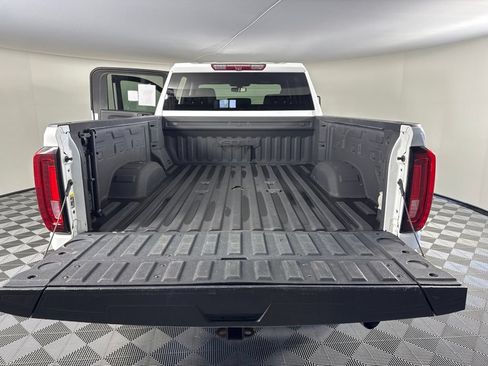 Used 2021 GMC Sierra 2500 AT4 w/ Gooseneck/5TH Wheel Package AWD/4WD image 32