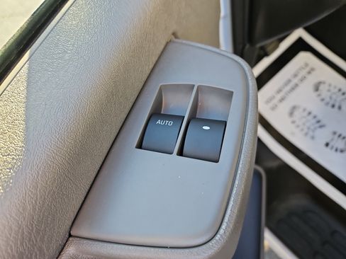 New 2025 Chevrolet Express 3500 1WT w/ Power Convenience Package image 13