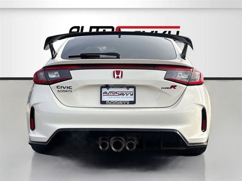Used 2024 Honda Civic Type R image 6