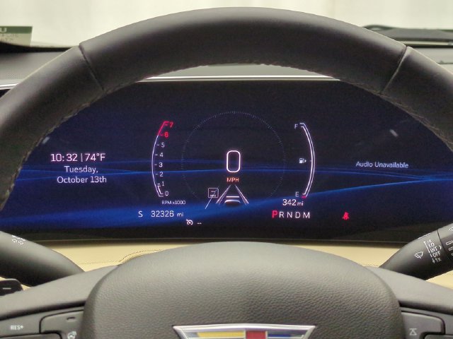 Used 2024 Cadillac XT4 Luxury w/ Cold Weather Package AWD/4WD image 13