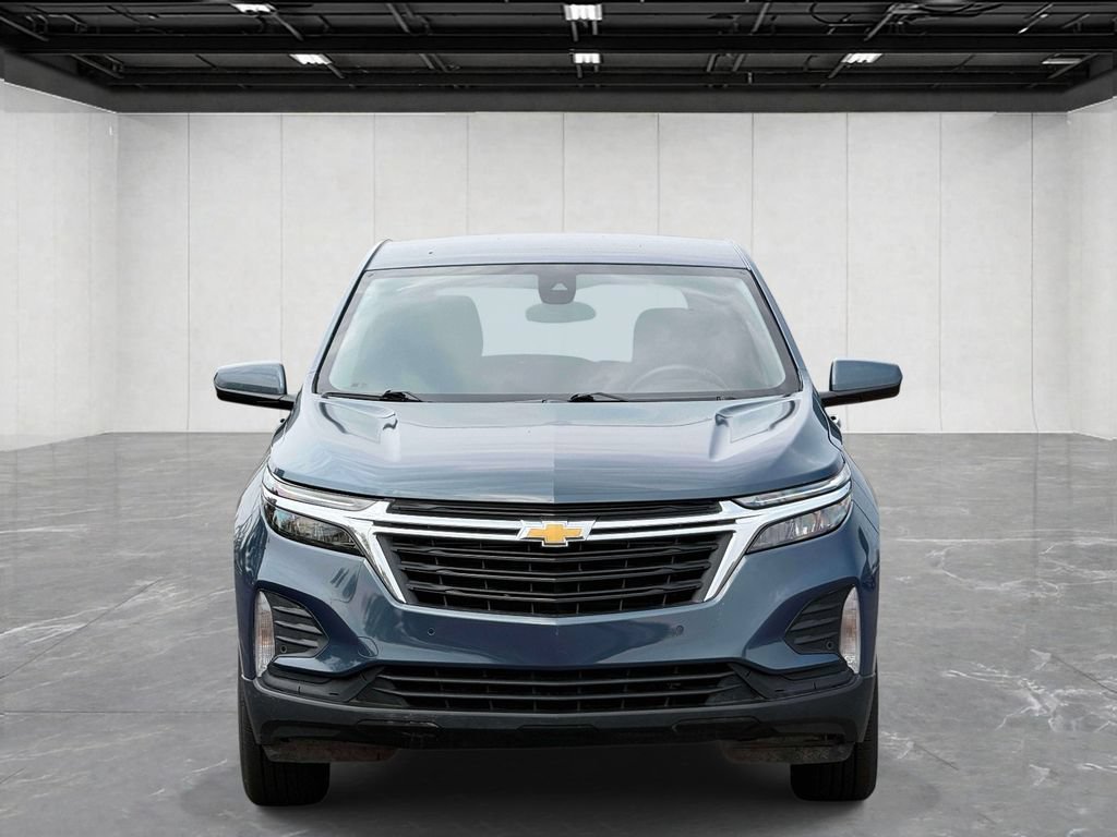 Used 2024 Chevrolet Equinox LT w/ LPO, Floor Liner Package AWD/4WD image 2