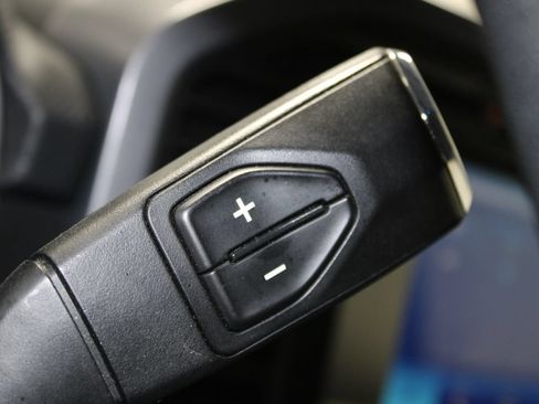 Used 2023 Ford F150 XLT AWD/4WD image 44