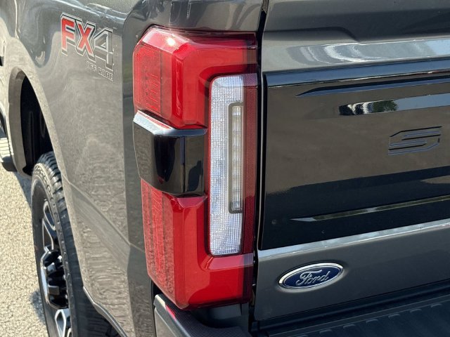 New 2026 Ford F250 Platinum AWD/4WD image 12