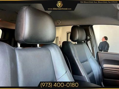 Used 2020 Dodge Durango SXT image 29