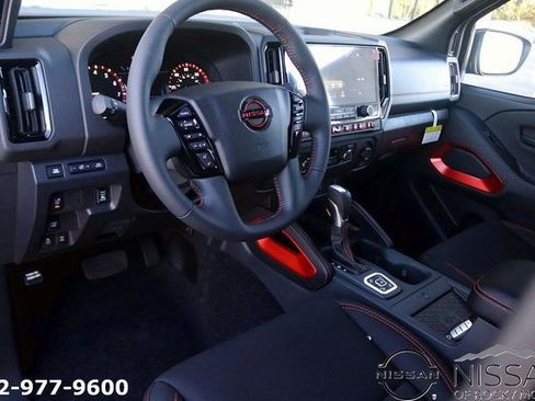 New 2026 Nissan Frontier PRO-4X w/ Pro-4x Convenience Package image 11