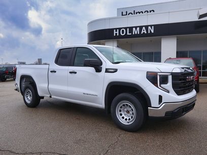 New 2026 GMC Sierra 1500 Pro w/ Pro Value Package