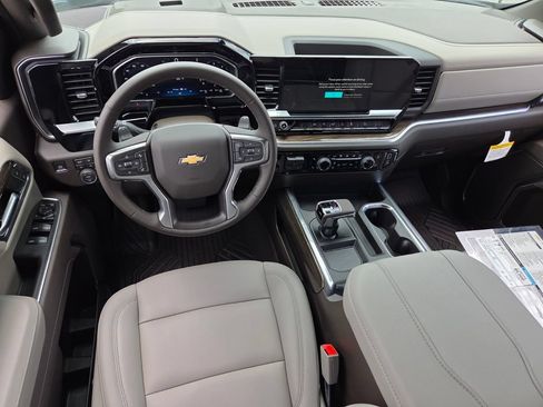 New 2026 Chevrolet Silverado 1500 LT w/ Z71 Off-Road Package AWD/4WD image 6