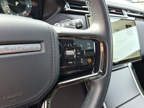 Used 2026 Land Rover Range Rover Velar Dynamic SE AWD/4WD image 22