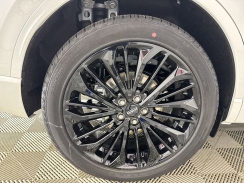 New 2025 Lincoln Corsair Grand Touring w/ Equipment Group 301A image 29