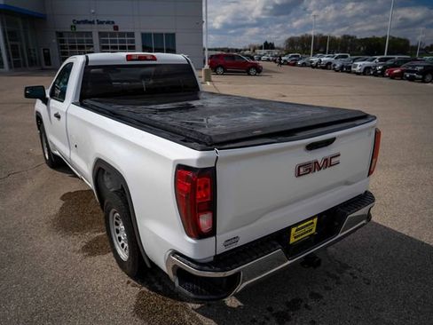 Used 2022 GMC Sierra 1500 Pro w/ Pro Value Package RWD image 9