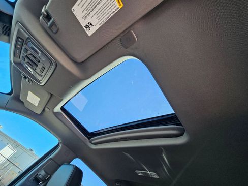 New 2026 GMC Sierra 2500 Denali w/ Denali Reserve Package image 24