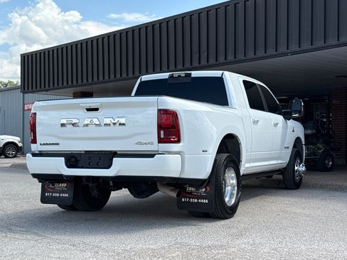 Used 2026 RAM 3500 Laramie AWD/4WD image 10