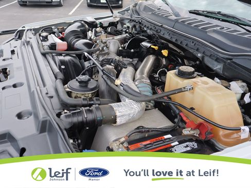 Used 2018 Ford F250 XLT w/ XLT Value Package image 38