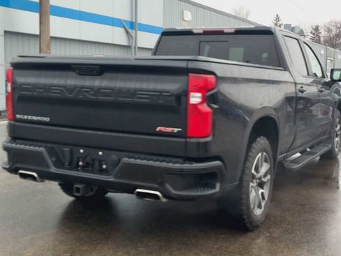 Certified 2022 Chevrolet Silverado 1500 RST image 3