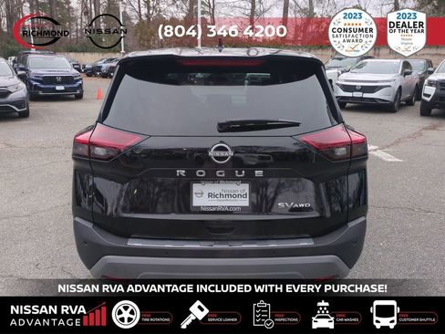 Used 2022 Nissan Rogue SV image 6