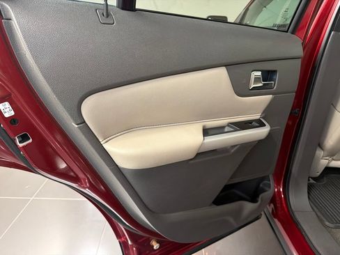 Used 2013 Ford Edge Limited AWD/4WD image 33