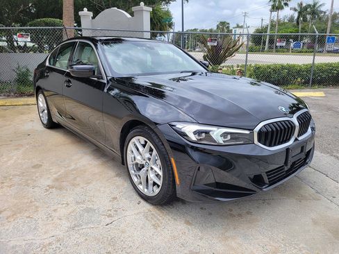 Used 2026 BMW 330i Sedan RWD image 3