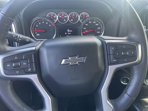 Used 2022 Chevrolet Silverado 1500 RST w/ LPO, Blackout Package image 13